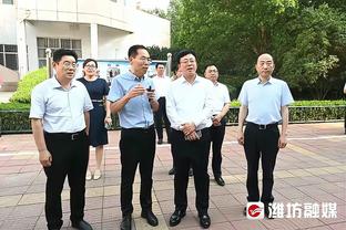 大秋让人感动 过去几天还发烧40几度 今天出战44分钟并命中绝平球